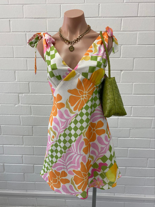 ST4006D37 LIME PRINT SHORT DRESS