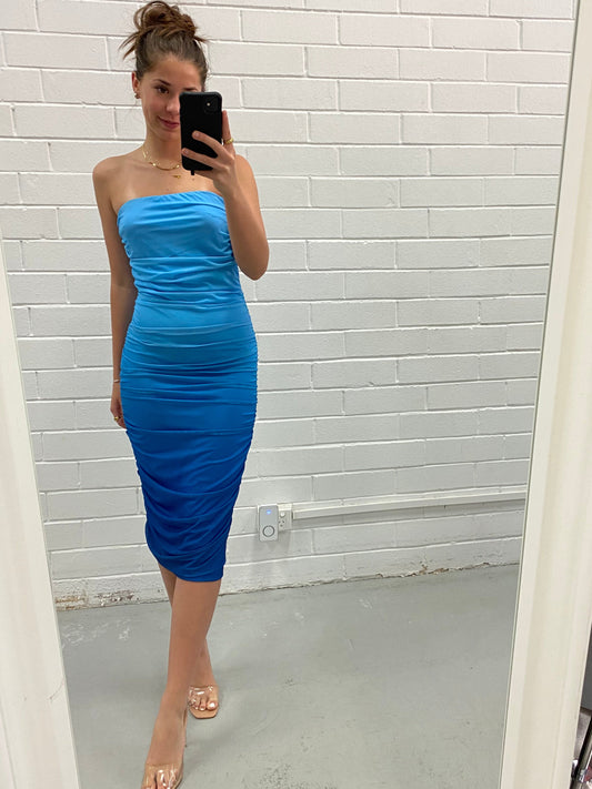 MD07176 BLUE RUCHED MESH MIDI DRESS