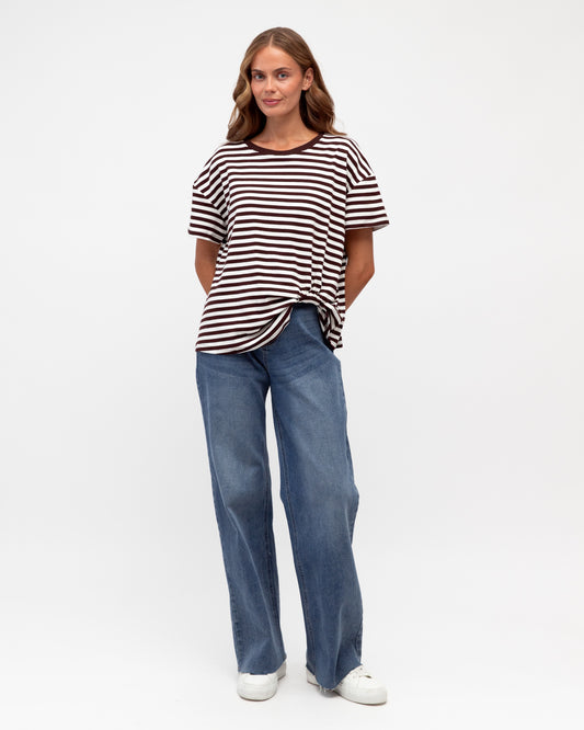 LOL22588 IVORY/CHOC STRIPE EASY TUCK TEE