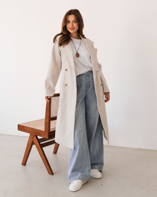 LOL70477 IVORY RAVEN COAT
